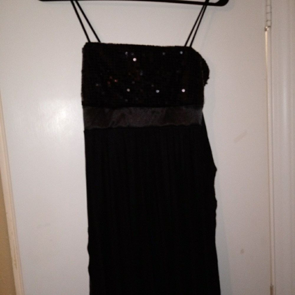Long Black Dress(Lightly Worn)